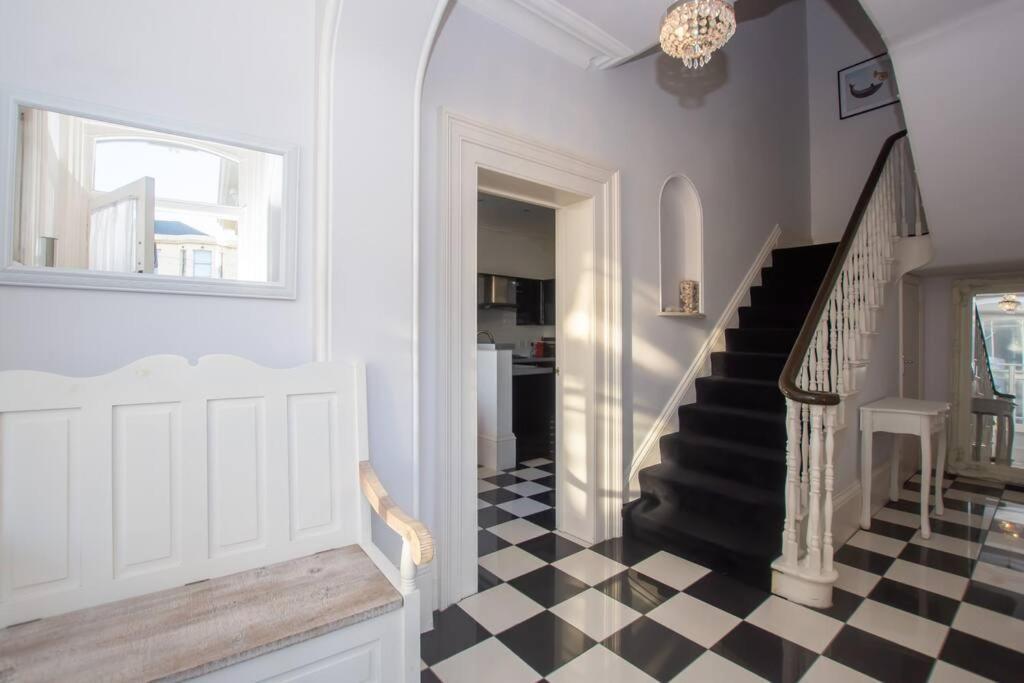 Beautiful Victorian Coastal Holiday Home Діл Екстер'єр фото
